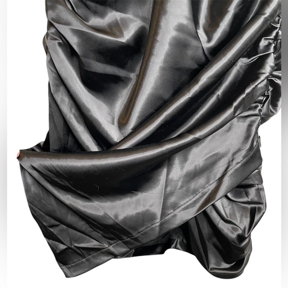 NWT Leau Divine Satin Corset Dress in Black Size XL - Picture 7 of 11